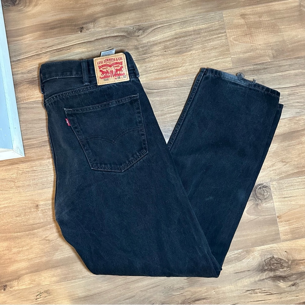 Levi’s black dad jeans straight leg waist 38 length 32